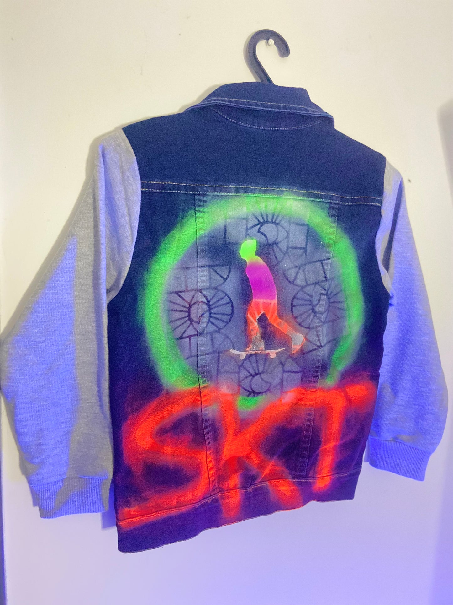 Skater Chill Neon Jacket