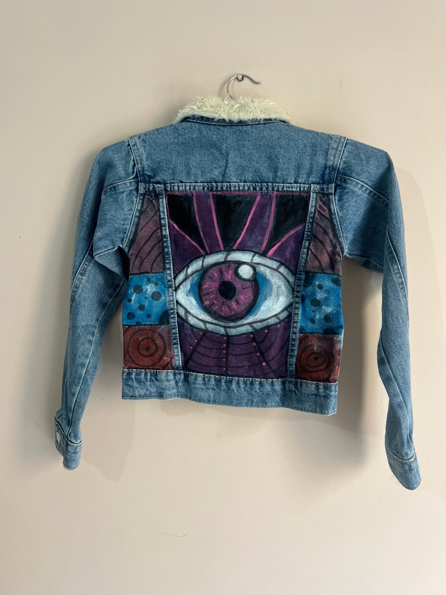 Jacket Eyes